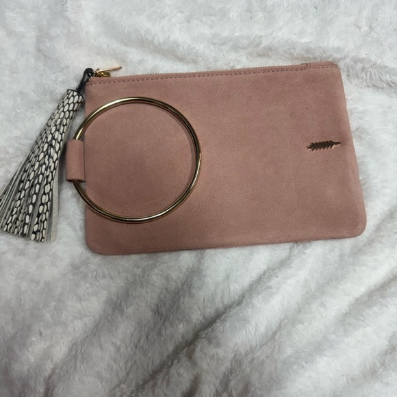 Elegant Pink Wristlet Clutch - Picture 2 of 4